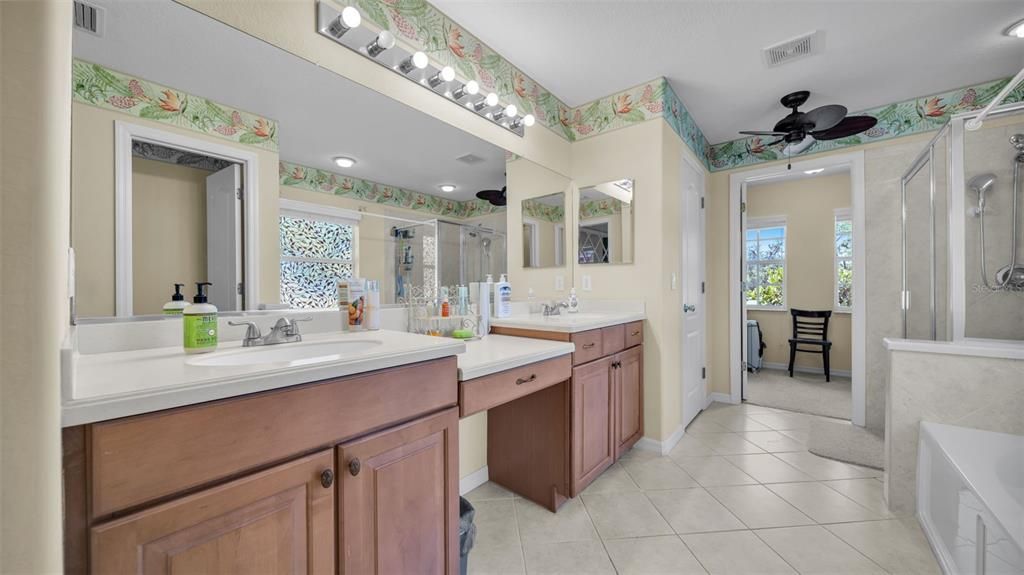 For Sale: $679,900 (3 beds, 2 baths, 2380 Square Feet)