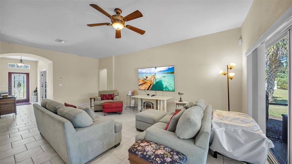 For Sale: $679,900 (3 beds, 2 baths, 2380 Square Feet)