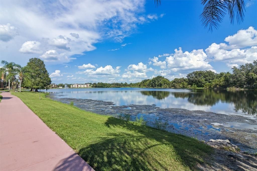 For Rent: $1,550 (2 beds, 2 baths, 975 Square Feet)