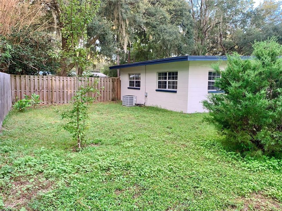 For Sale: $319,900 (3 beds, 2 baths, 1542 Square Feet)