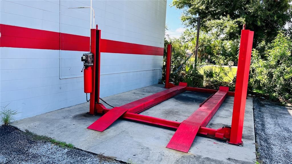 待售: $1,550,000 (0 贝兹, 0 浴室, 9163 平方英尺)