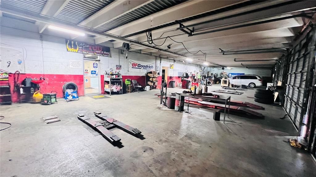 待售: $1,550,000 (0 贝兹, 0 浴室, 9163 平方英尺)