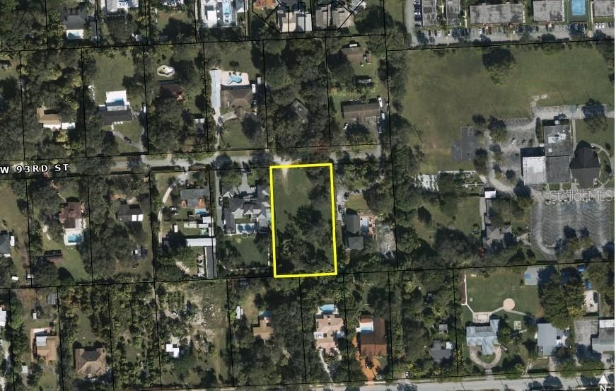 待售: $2,250,000 (1.15 acres)