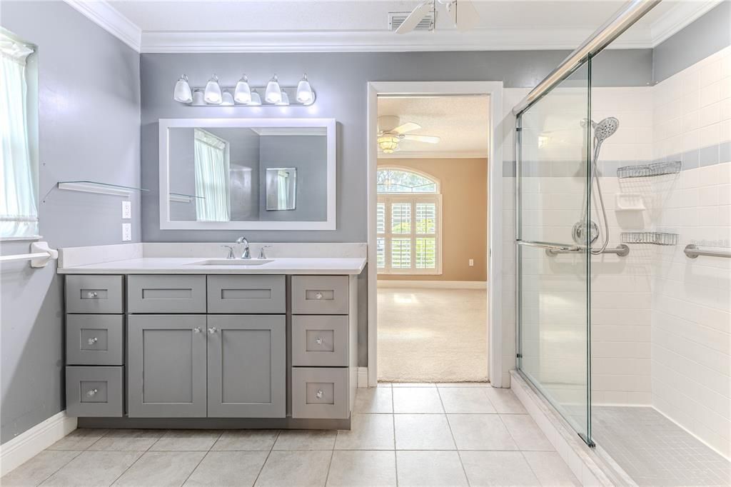 For Sale: $375,000 (3 beds, 2 baths, 2064 Square Feet)