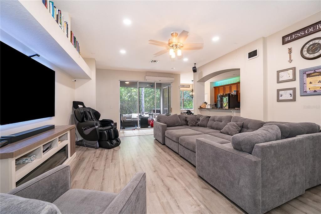 待售: $615,000 (5 贝兹, 4 浴室, 3389 平方英尺)