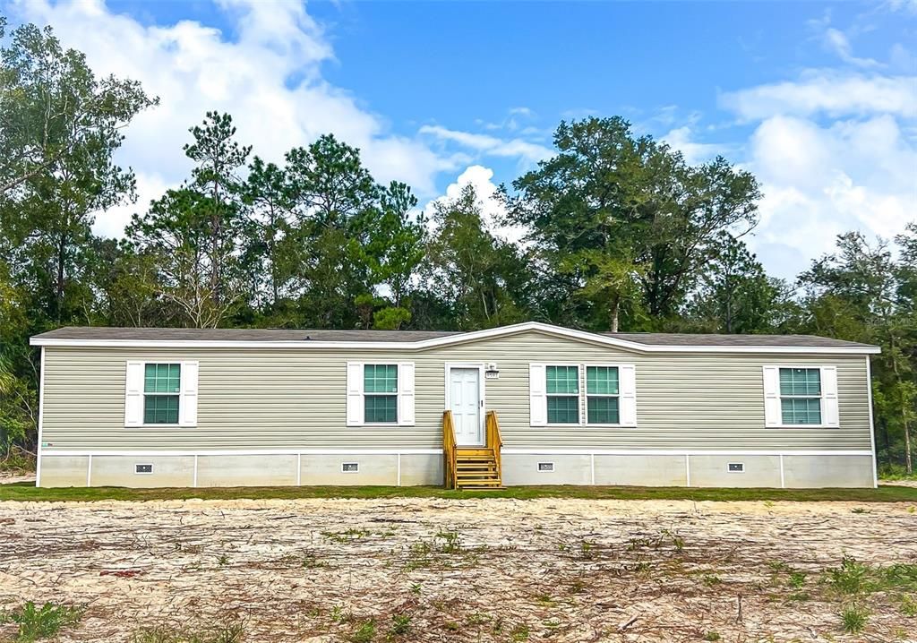 最近售出: $232,000 (4 贝兹, 2 浴室, 1813 平方英尺)