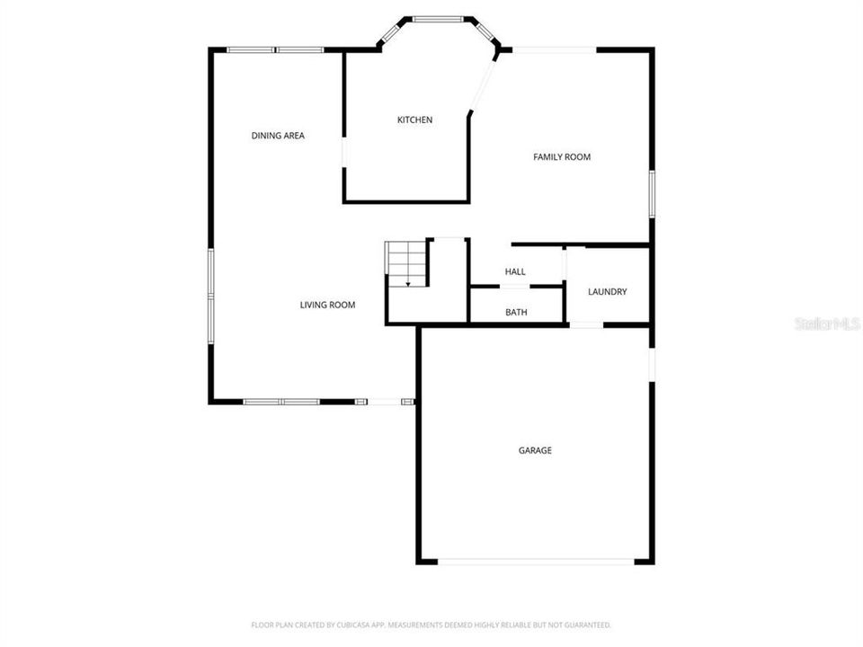 合同活跃: $450,000 (4 贝兹, 2 浴室, 2251 平方英尺)