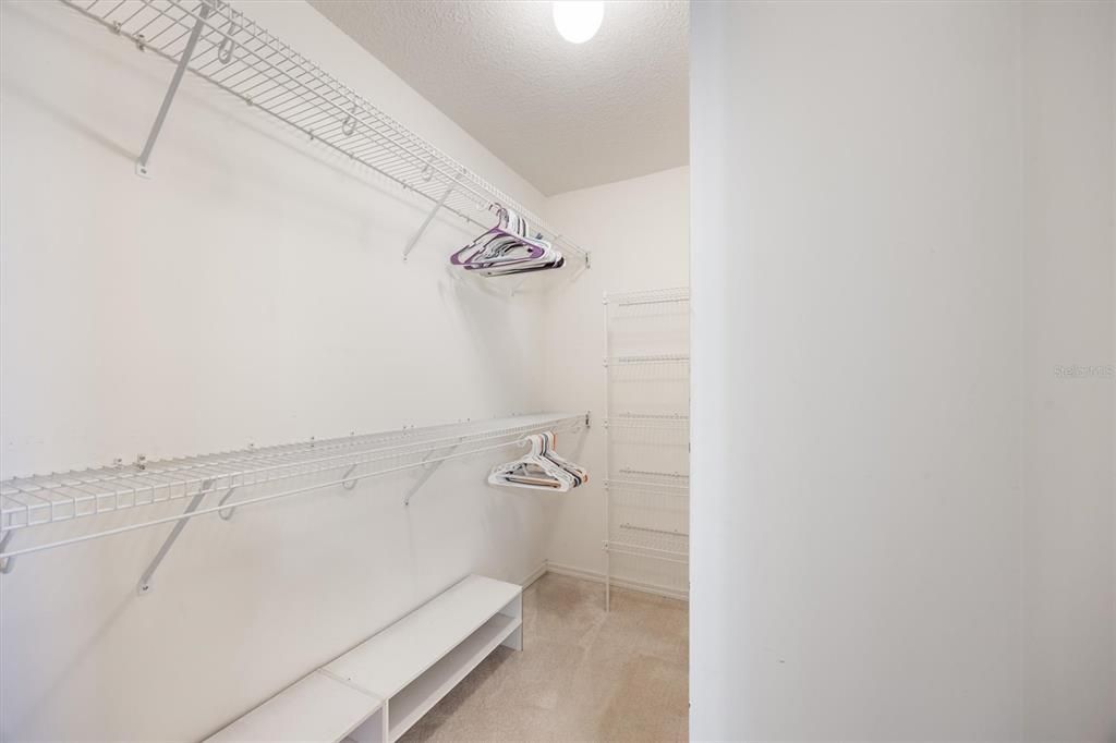 En Venta: $350,000 (3 camas, 2 baños, 1998 Pies cuadrados)