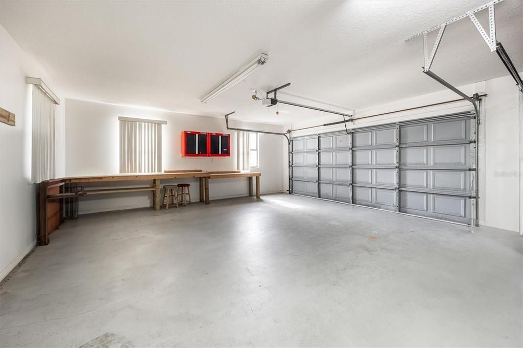 En Venta: $350,000 (3 camas, 2 baños, 1998 Pies cuadrados)