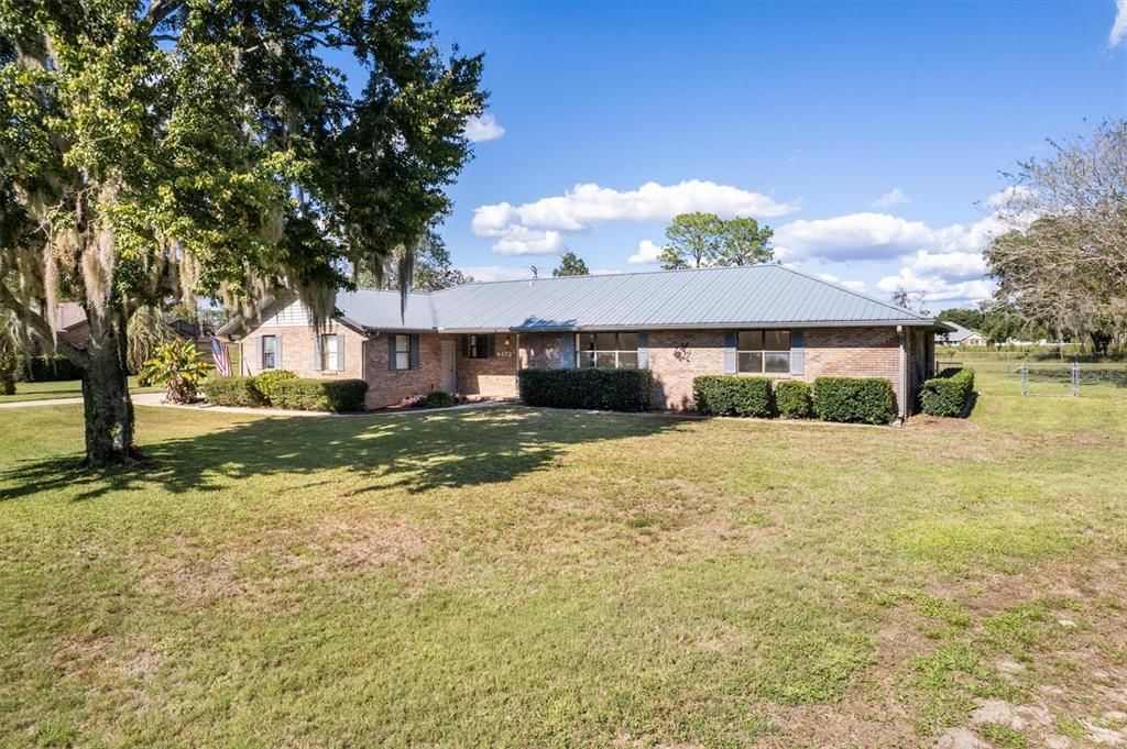 En Venta: $350,000 (3 camas, 2 baños, 1998 Pies cuadrados)