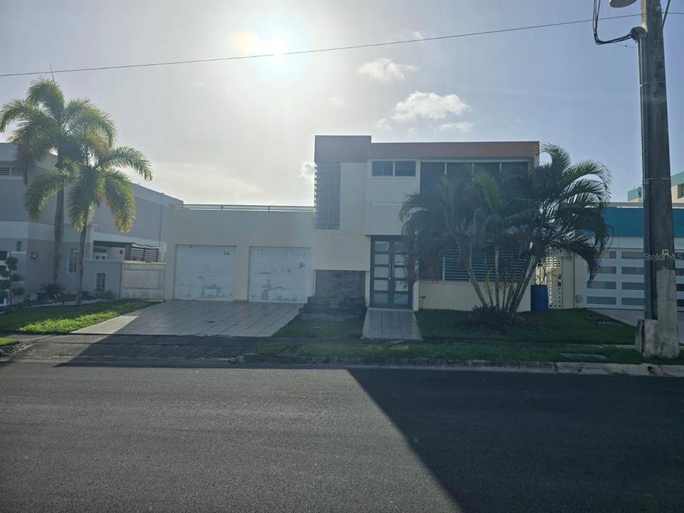 Недавно продано: $250,000 (3 спален, 2 ванн, 1900 Квадратных фут)