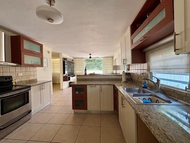 For Sale: $488,222 (4 beds, 3 baths, 2167 Square Feet)