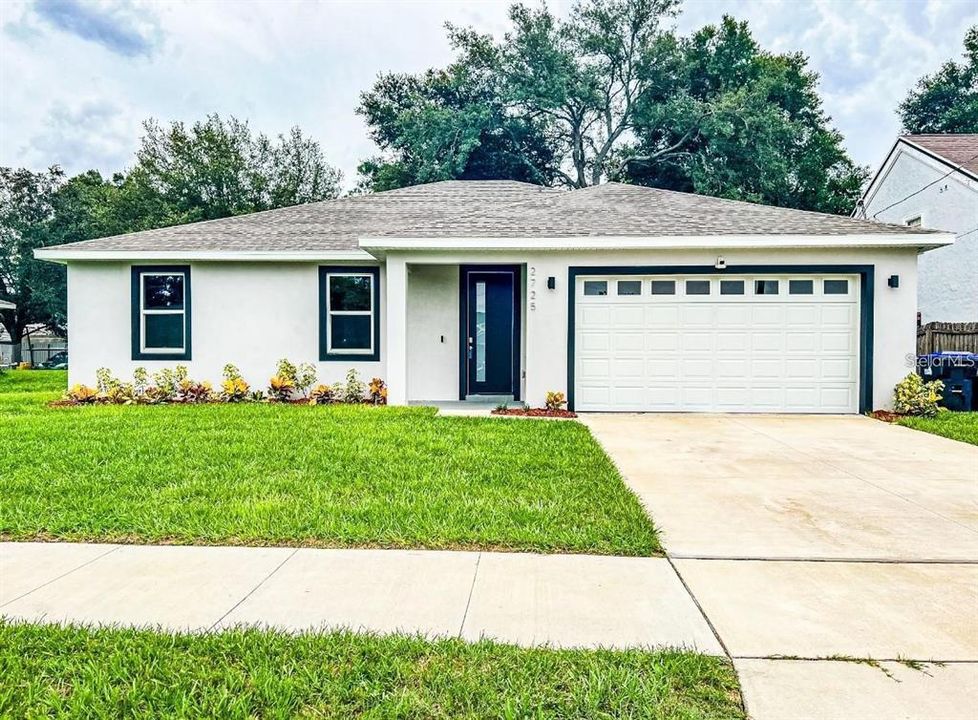 出租: $2,750 (4 贝兹, 3 浴室, 1938 平方英尺)