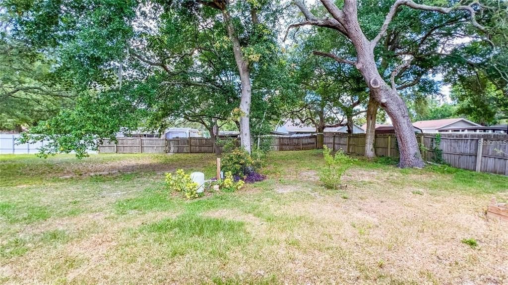 出租: $2,750 (4 贝兹, 3 浴室, 1938 平方英尺)