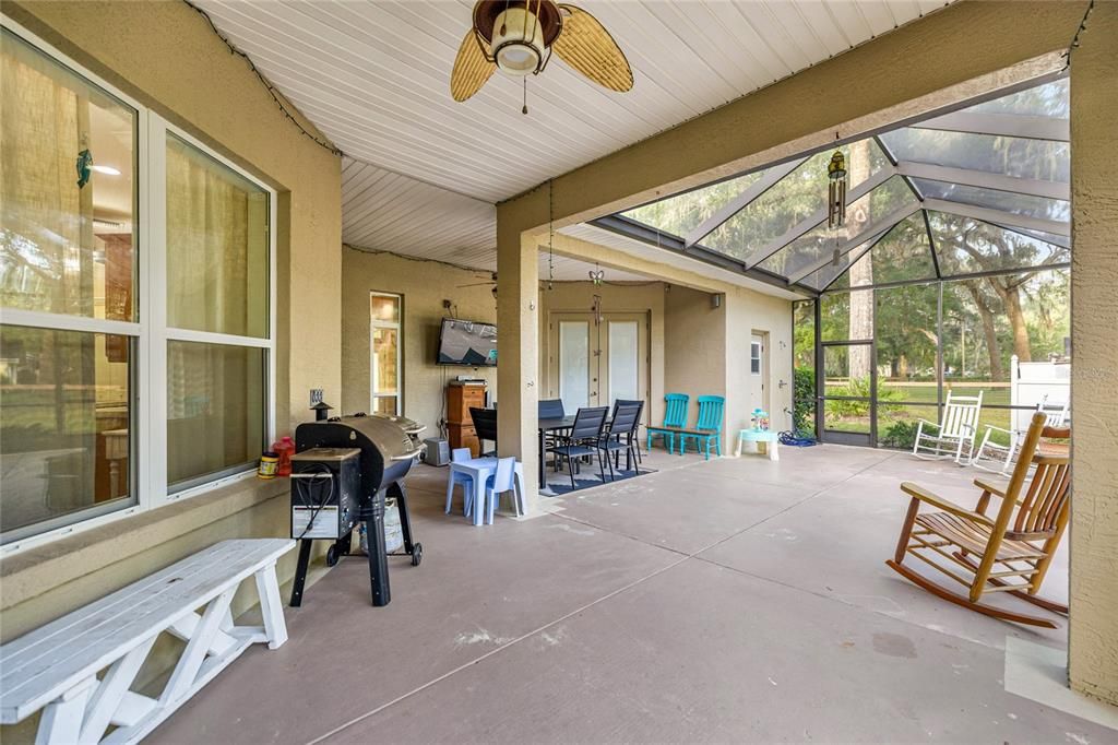 待售: $437,900 (3 贝兹, 2 浴室, 2206 平方英尺)