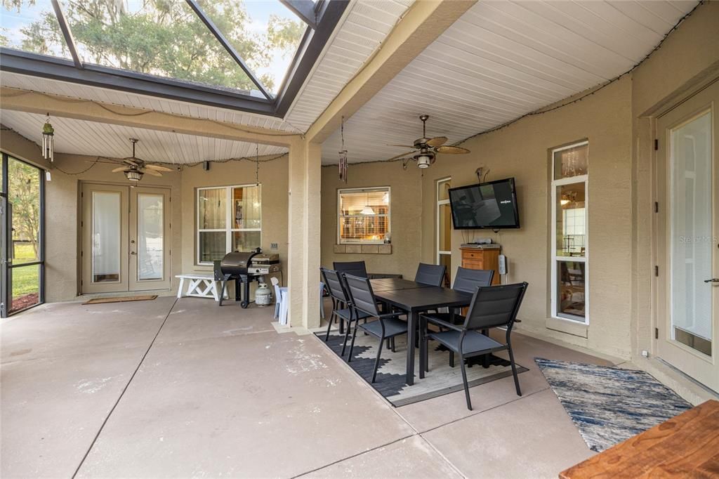 待售: $437,900 (3 贝兹, 2 浴室, 2206 平方英尺)