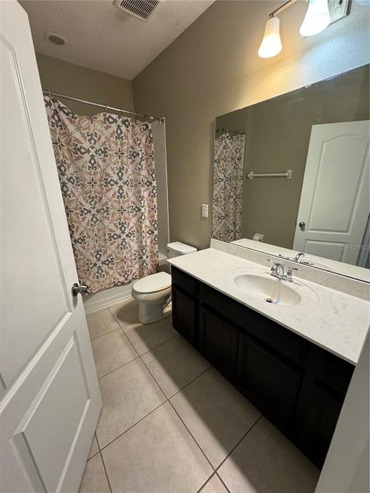 Active With Contract: $2,650 (3 beds, 2 baths, 1850 Square Feet)