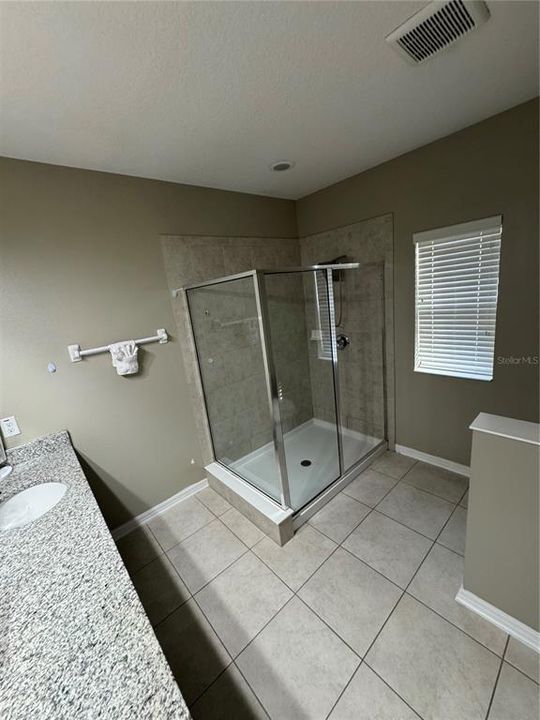 Active With Contract: $2,650 (3 beds, 2 baths, 1850 Square Feet)