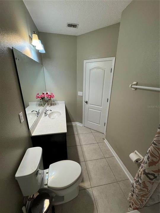 Active With Contract: $2,650 (3 beds, 2 baths, 1850 Square Feet)