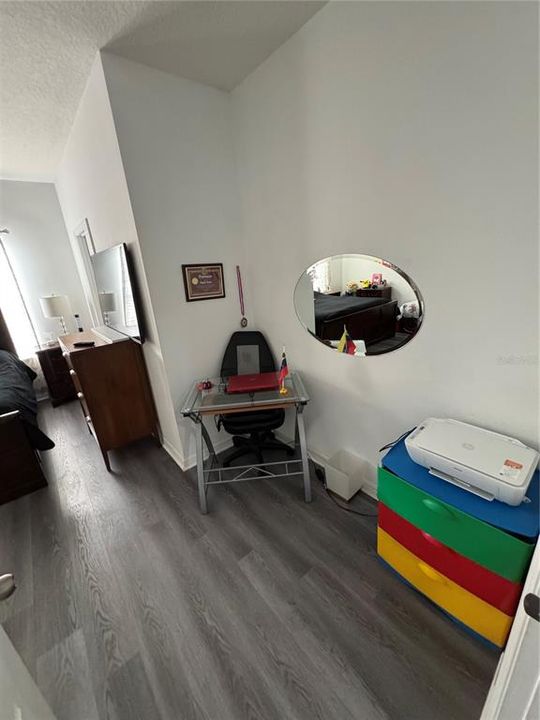 Active With Contract: $2,650 (3 beds, 2 baths, 1850 Square Feet)