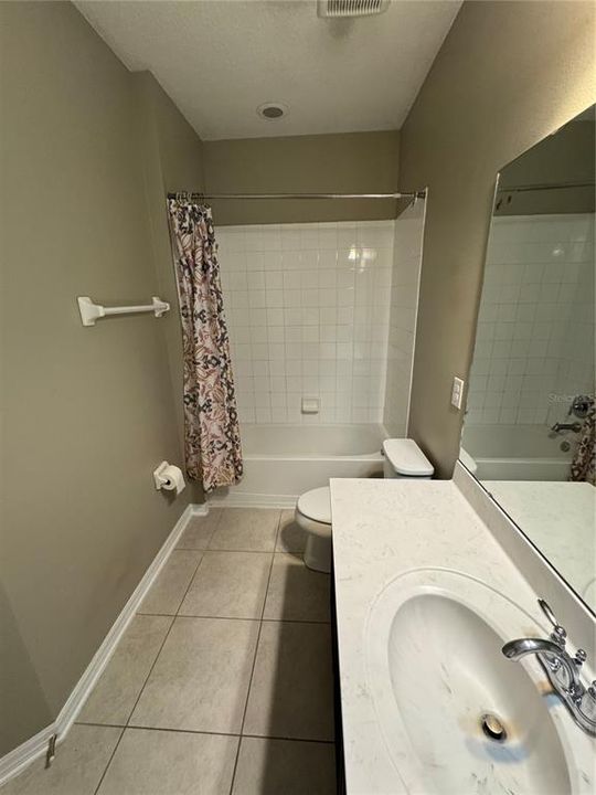 Active With Contract: $2,650 (3 beds, 2 baths, 1850 Square Feet)