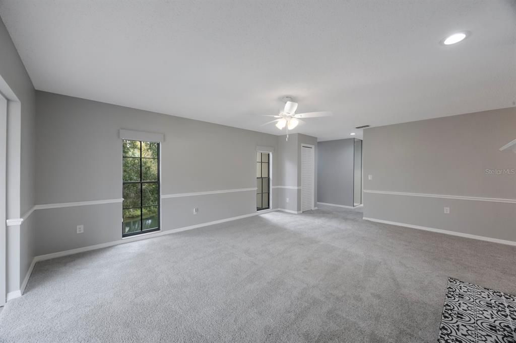 Active With Contract: $275,000 (2 beds, 2 baths, 1354 Square Feet)