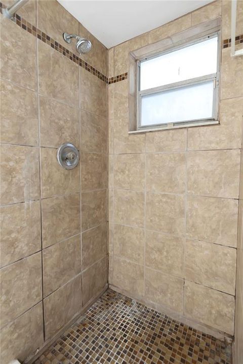 En Venta: $220,880 (2 camas, 2 baños, 1384 Pies cuadrados)