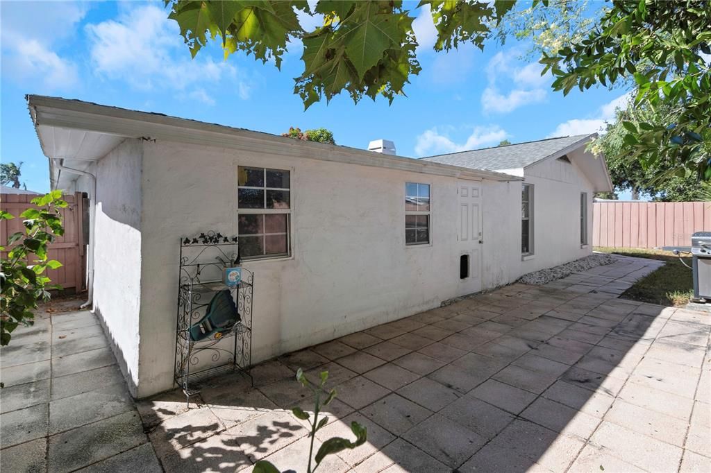 En Venta: $220,880 (2 camas, 2 baños, 1384 Pies cuadrados)