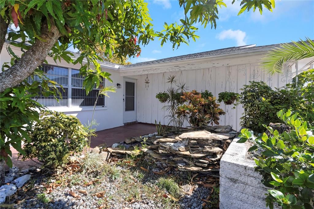 En Venta: $220,880 (2 camas, 2 baños, 1384 Pies cuadrados)