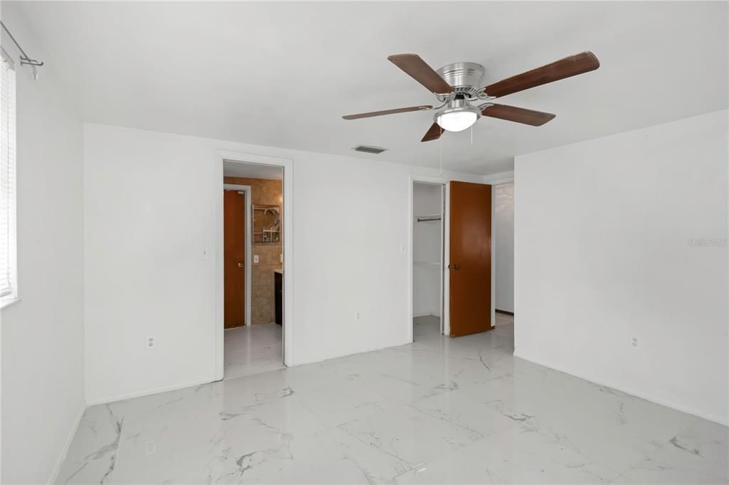 En Venta: $220,880 (2 camas, 2 baños, 1384 Pies cuadrados)