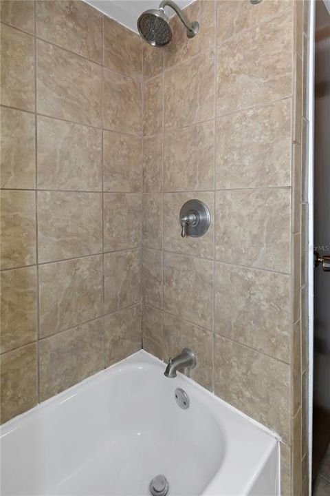 En Venta: $220,880 (2 camas, 2 baños, 1384 Pies cuadrados)