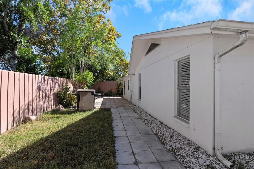 En Venta: $220,880 (2 camas, 2 baños, 1384 Pies cuadrados)