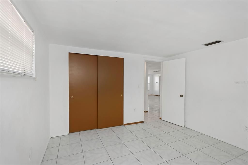 En Venta: $220,880 (2 camas, 2 baños, 1384 Pies cuadrados)