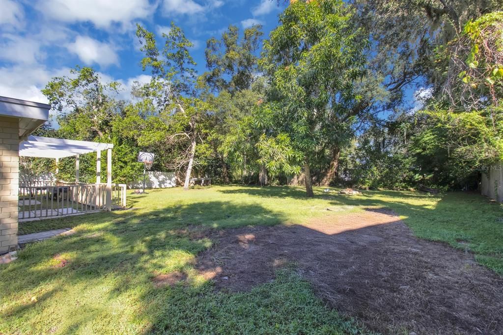 На продажу: $299,000 (3 спален, 2 ванн, 1266 Квадратных фут)