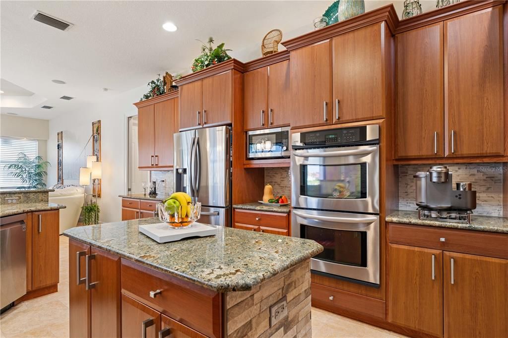 待售: $1,399,000 (3 贝兹, 2 浴室, 2579 平方英尺)