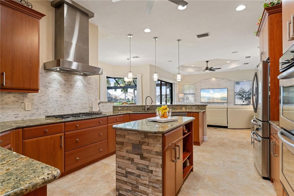 待售: $1,399,000 (3 贝兹, 2 浴室, 2579 平方英尺)