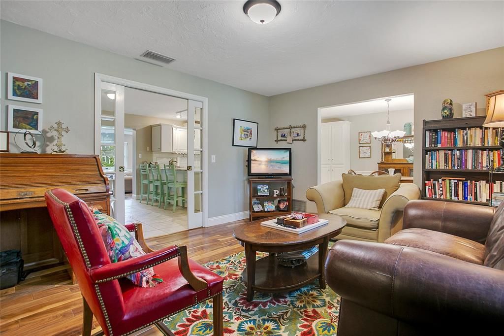 For Sale: $589,500 (3 beds, 2 baths, 2043 Square Feet)