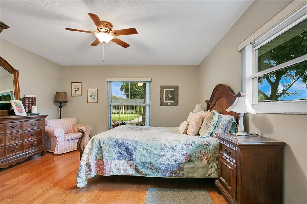 For Sale: $589,500 (3 beds, 2 baths, 2043 Square Feet)