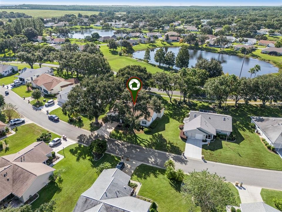 For Sale: $288,900 (2 beds, 2 baths, 2003 Square Feet)