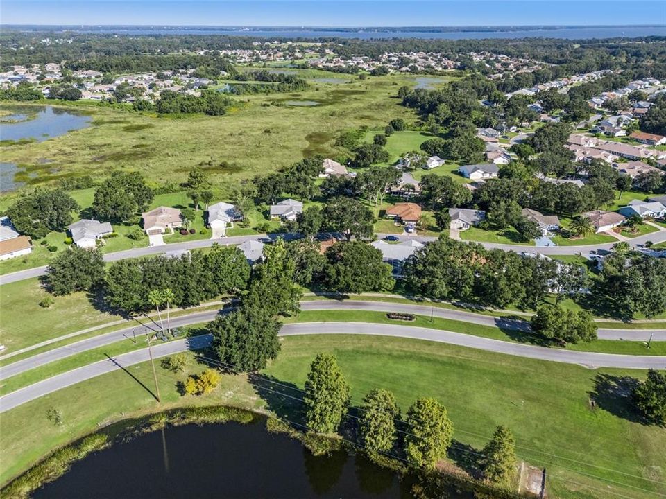 For Sale: $288,900 (2 beds, 2 baths, 2003 Square Feet)