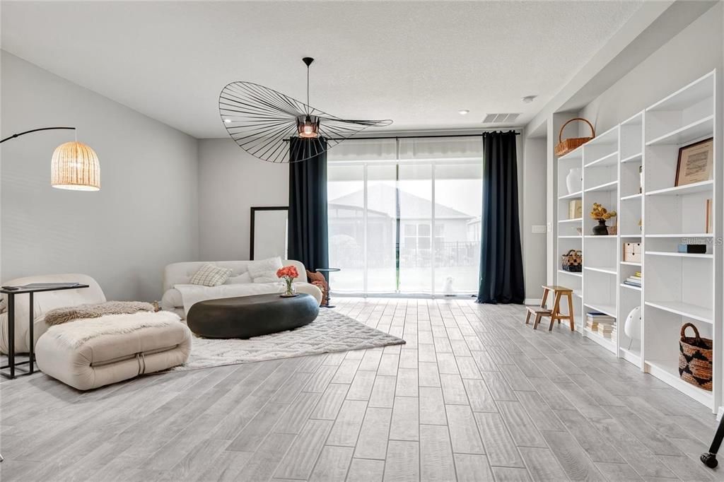 На продажу: $570,000 (4 спален, 3 ванн, 2399 Квадратных фут)