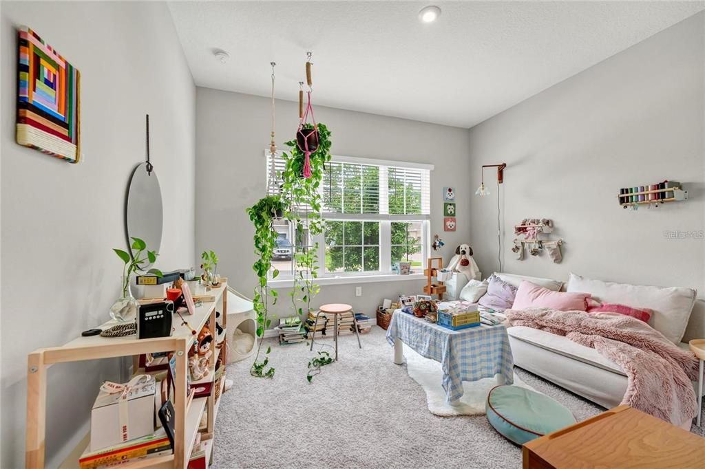 На продажу: $570,000 (4 спален, 3 ванн, 2399 Квадратных фут)