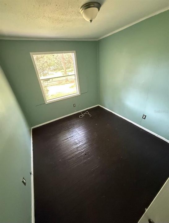 待售: $109,990 (3 贝兹, 1 浴室, 1248 平方英尺)