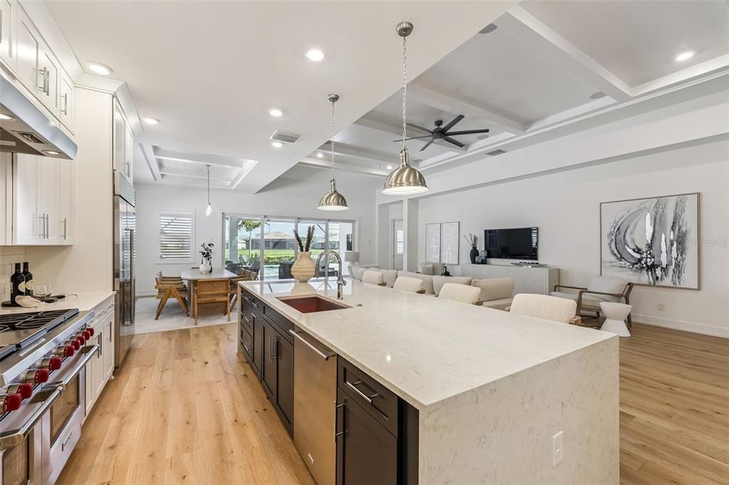 Active With Contract: $1,449,000 (3 beds, 3 baths, 2915 Square Feet)