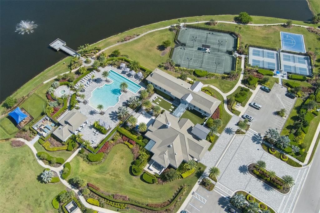 Active With Contract: $1,449,000 (3 beds, 3 baths, 2915 Square Feet)