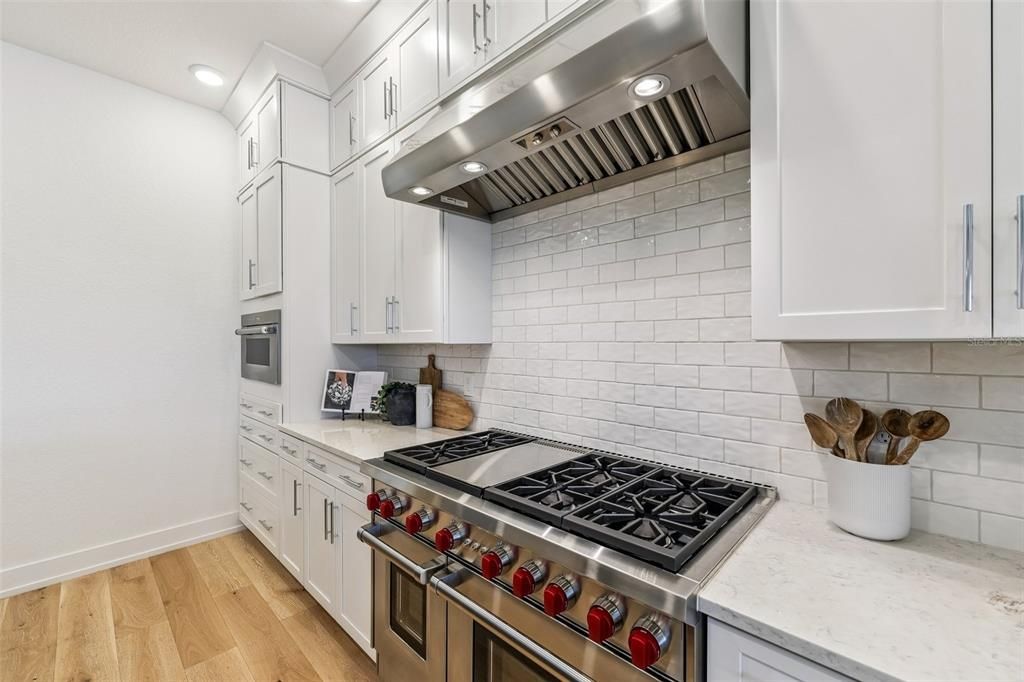 Active With Contract: $1,449,000 (3 beds, 3 baths, 2915 Square Feet)