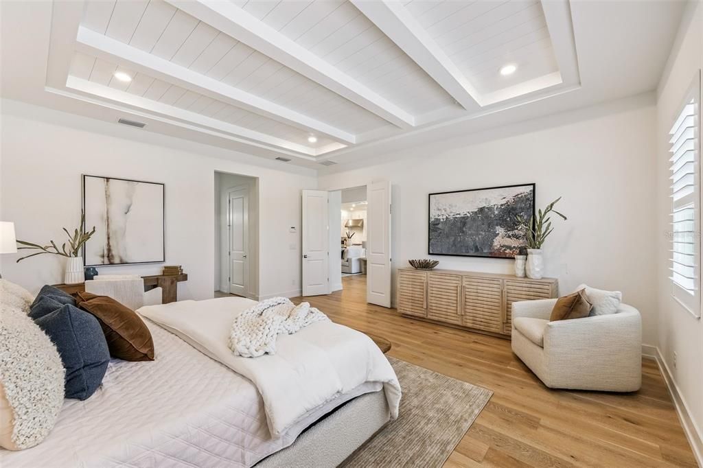 Active With Contract: $1,449,000 (3 beds, 3 baths, 2915 Square Feet)