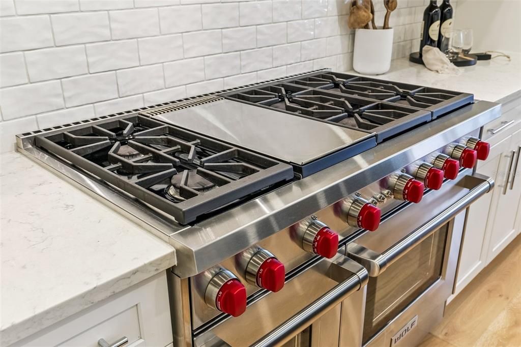 Active With Contract: $1,449,000 (3 beds, 3 baths, 2915 Square Feet)