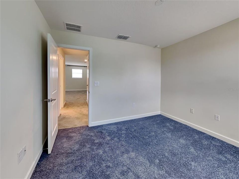 En Renta: $2,550 (4 camas, 3 baños, 2577 Pies cuadrados)