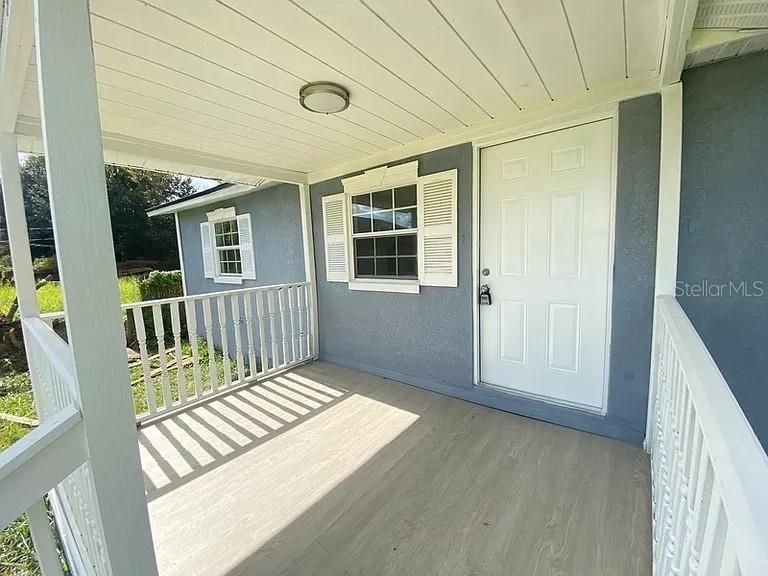 出租: $1,575 (2 贝兹, 1 浴室, 816 平方英尺)